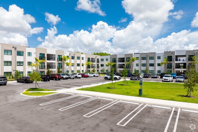 Foto del edificio - Palm Gardens