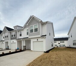 Building Photo - 511 Harebell Wy