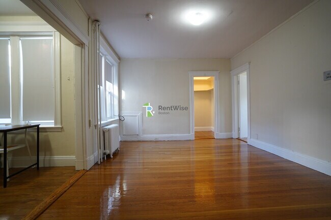 Building Photo - 1171 Boylston St