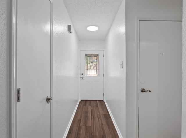 Foto del edificio - 6007 Brentcove Dr