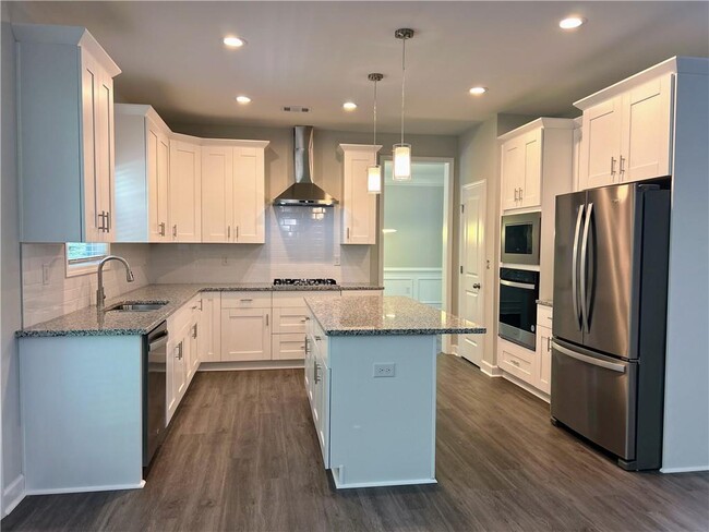 Building Photo - 3710 Renaissance Cir
