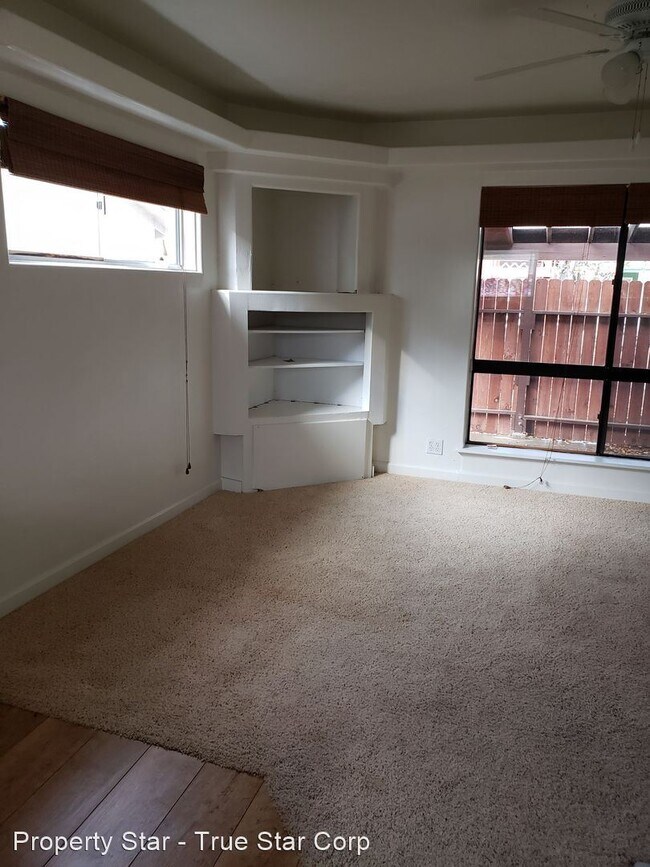Building Photo - 1 br, 1 bath House - 308 1/2 W D St