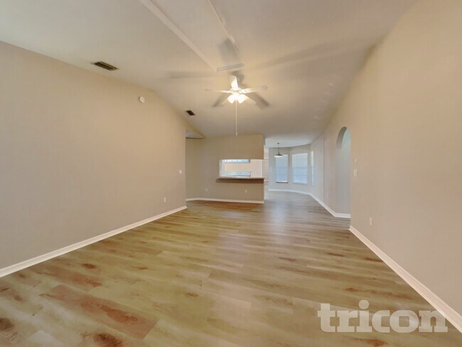 Foto del edificio - 7321 S Blue Sage