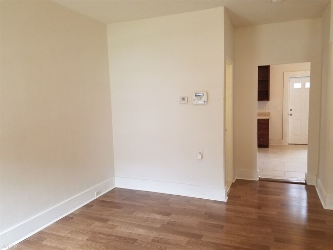 Building Photo - 3 br, 1.5 bath House - 763 N Edgewood St