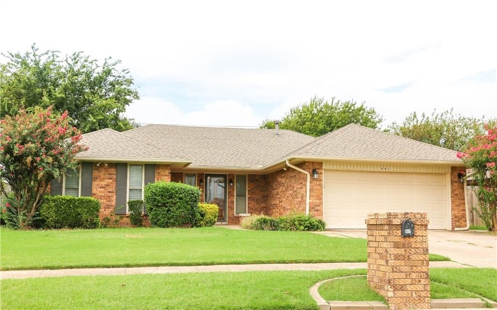 841 Lakecrest Dr, Moore, OK 73170 House for Rent in Moore, OK