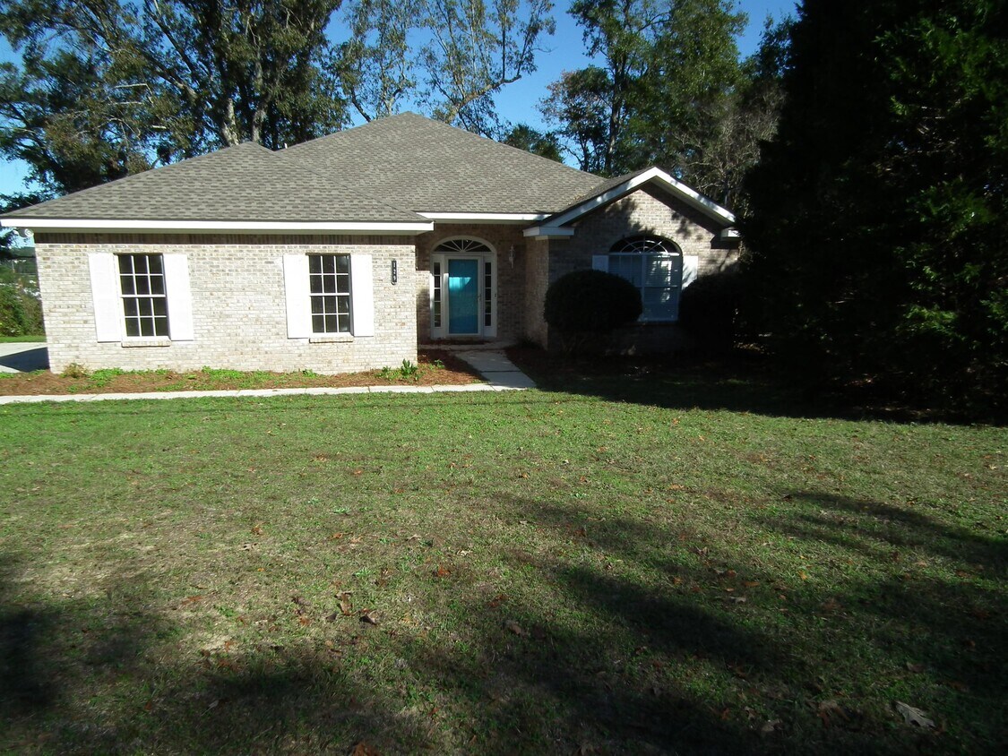 129 Fairway Dr, Daphne, AL 36526 House Rental in Daphne, AL