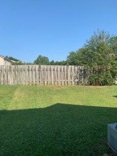 Foto del edificio - Colonial Hills Townhouse in Hanover 3 Bedroom 1.5 Bath, Garage- SouthWestern SD