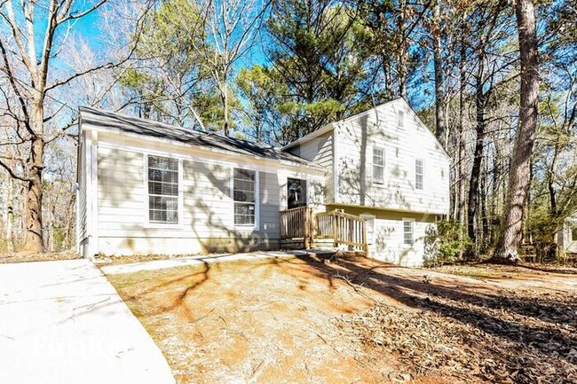 Building Photo - 102 Parkview Dr