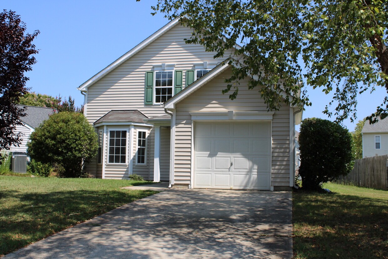 305 Valley Glen Dr, Morrisville, NC 27560 House Rental in Morrisville
