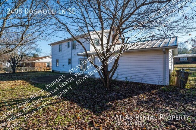 Building Photo - 2408 Dogwood Ln SE