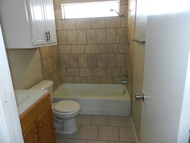 Foto del edificio - 2625 SW H Ave