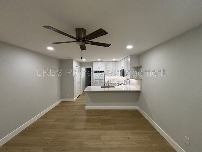 Foto del edificio - 1031 Columbia Ave