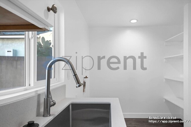 Building Photo - 12313 Lakewood Blvd