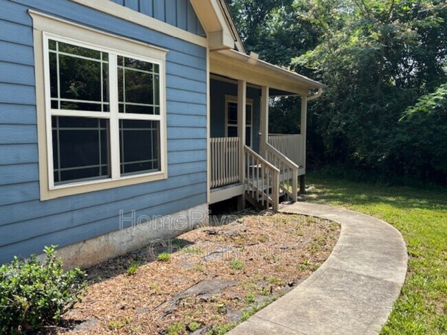 Building Photo - 4558 Pattentown Rd