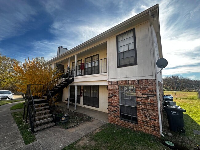 Foto del edificio - 4900 Brianhill Dr