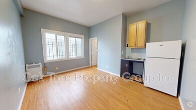Building Photo - 1607 2nd Ave