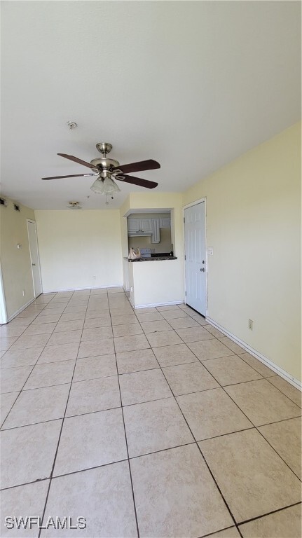 Foto del edificio - 2937 Winkler Ave