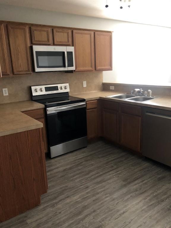 Building Photo - 7307 Kransburg Ranch Dr