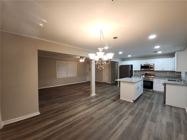Foto del edificio - 2830 Knollview Dr