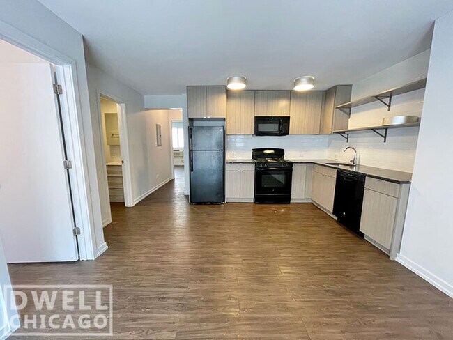 Foto del edificio - 5411 N Winthrop Ave