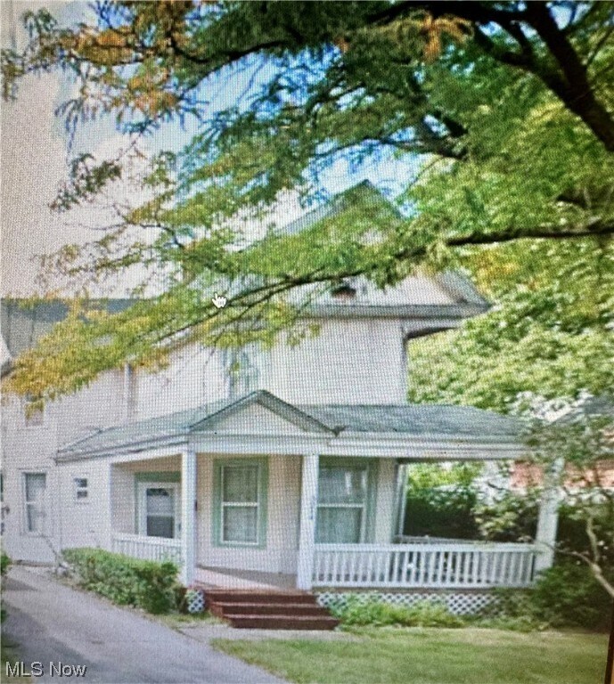 Primary Photo - 3264 W 73rd St
