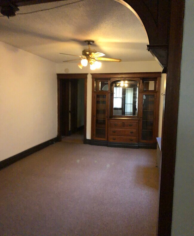 Foto del edificio - 4328 W Cermak Rd