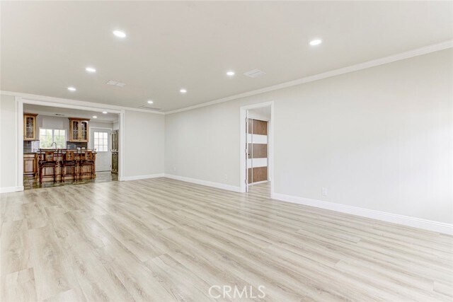 Foto del edificio - 1125 Stanley Ave