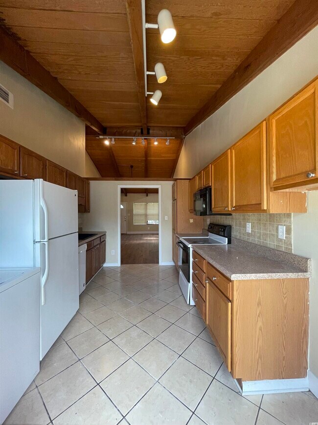 Foto del edificio - 815 66th Ave N