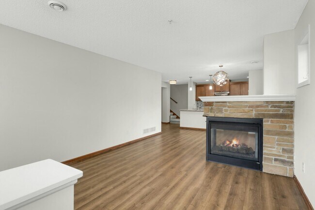 Foto del edificio - 15275 60th Ave N