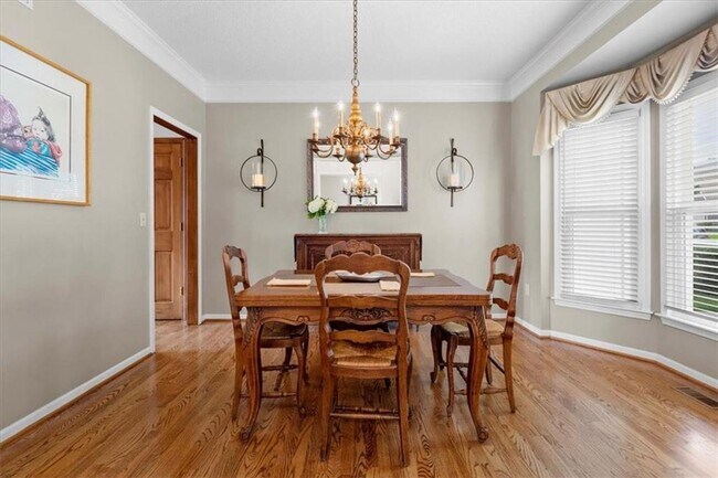Building Photo - {9120} Well maintained 2 Story + Blue Vall...