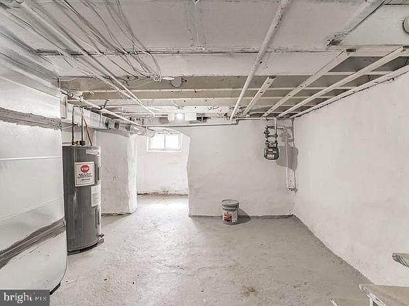 Foto del edificio - 6139 Larchwood Ave