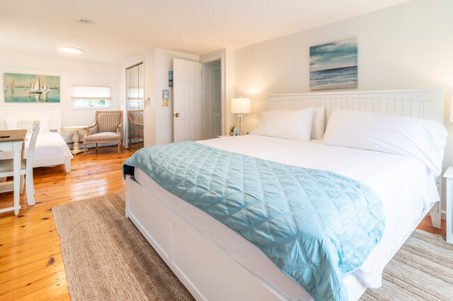master bedroom with king and twin - 215 Townsend Ave