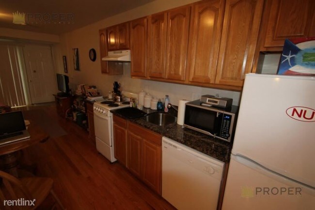 Building Photo - 1 br, 1 bath Apartment - 50 Symphony Rd # 24