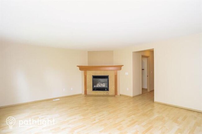 Building Photo - 26225 232nd Pl SE, Maple Valley, WA, 98038