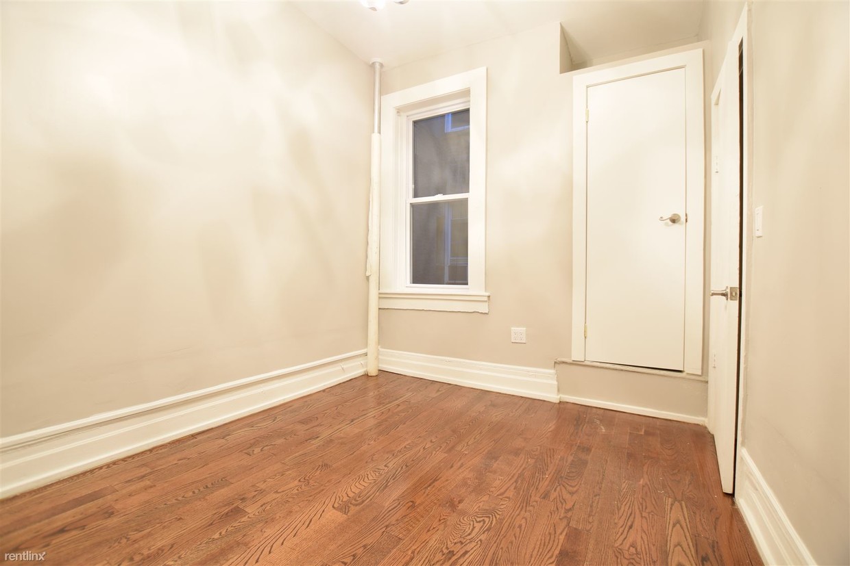 Primary Photo - 859 Saint Johns Pl