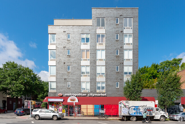 Building Photo - Bedford Ave Condos