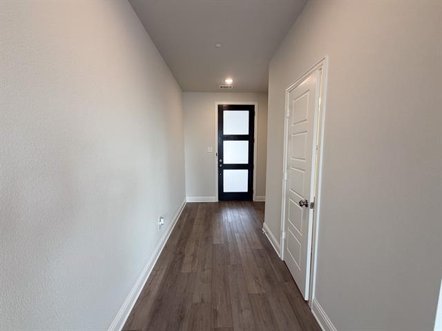 Building Photo - 2133 Layla Dr