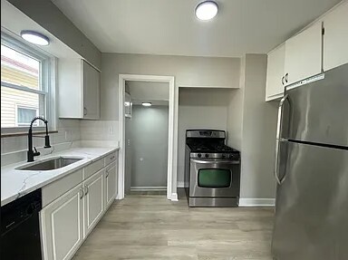 Foto del edificio - 5129 E 114th St