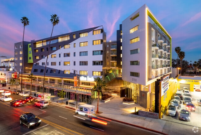 Primary Photo - Fusion Hollywood