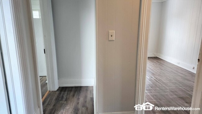 Foto del edificio - 408 3rd St E