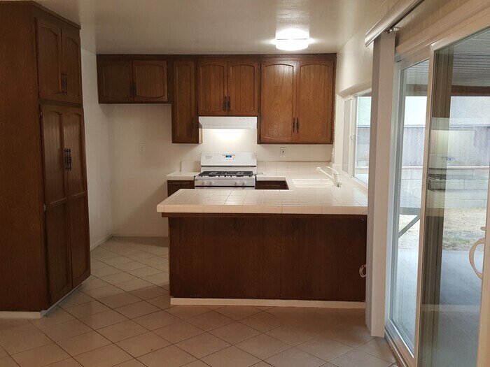 Foto principal - Great family home in Santee!