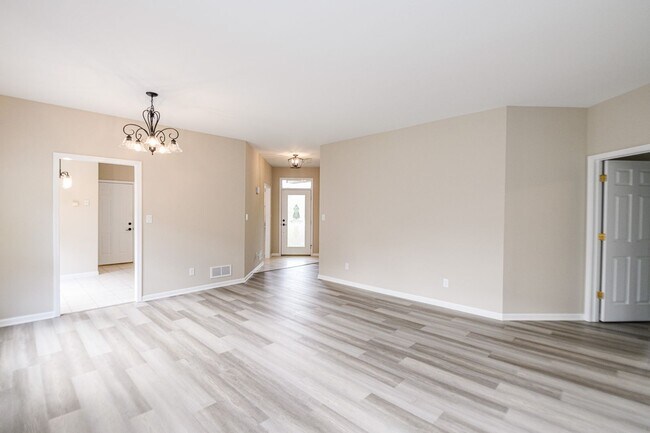 Foto del edificio - 2 bed 2 bath Ranch Townhouse in Winfield