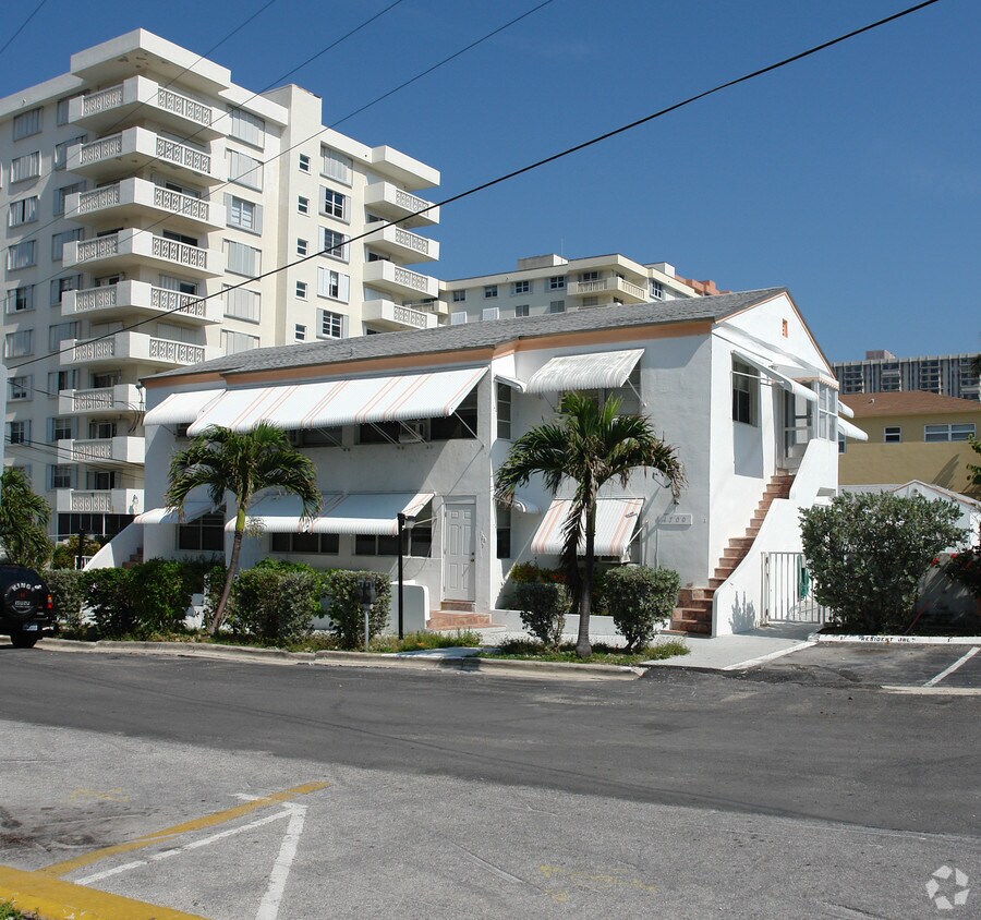 Foto del edificio - 1700 S Surf Rd