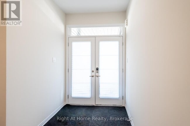 Building Photo - 51 Magdalena St