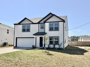 Building Photo - 1395 Rd 5102