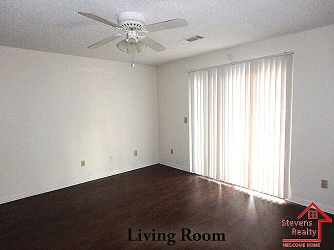 Foto del edificio - 430 Oriole Dr