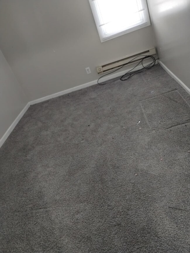 Building Photo - 2237 Broadway St