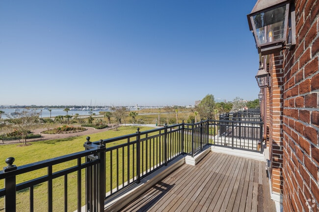3BR, 2.5BA - Townhome - 3,488SF - Balcony - The Charles