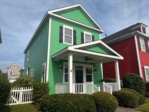 Building Photo - 754 Murray Ave