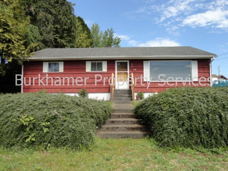 310 E Eaton St, Elma, WA 98541 House Rental in Elma, WA